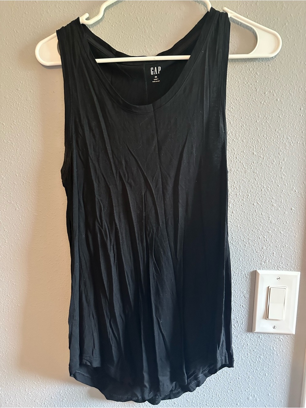 GAP Women's Black Tank Top